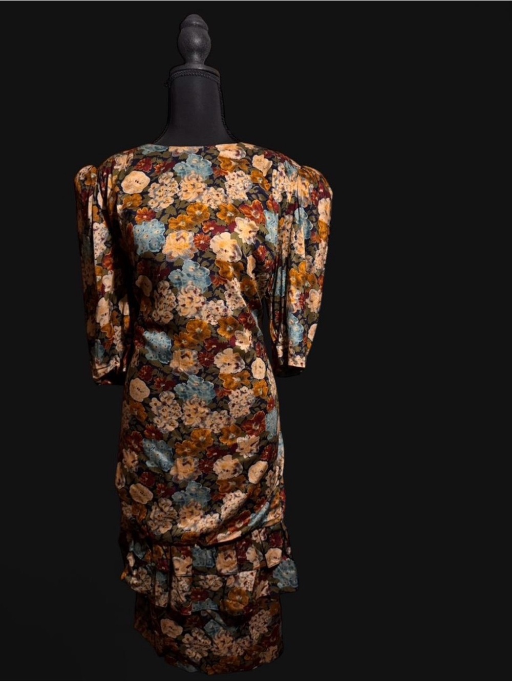 70s/80s Vintage Dress in Multi-Color Floral Print with Puff Sleeves